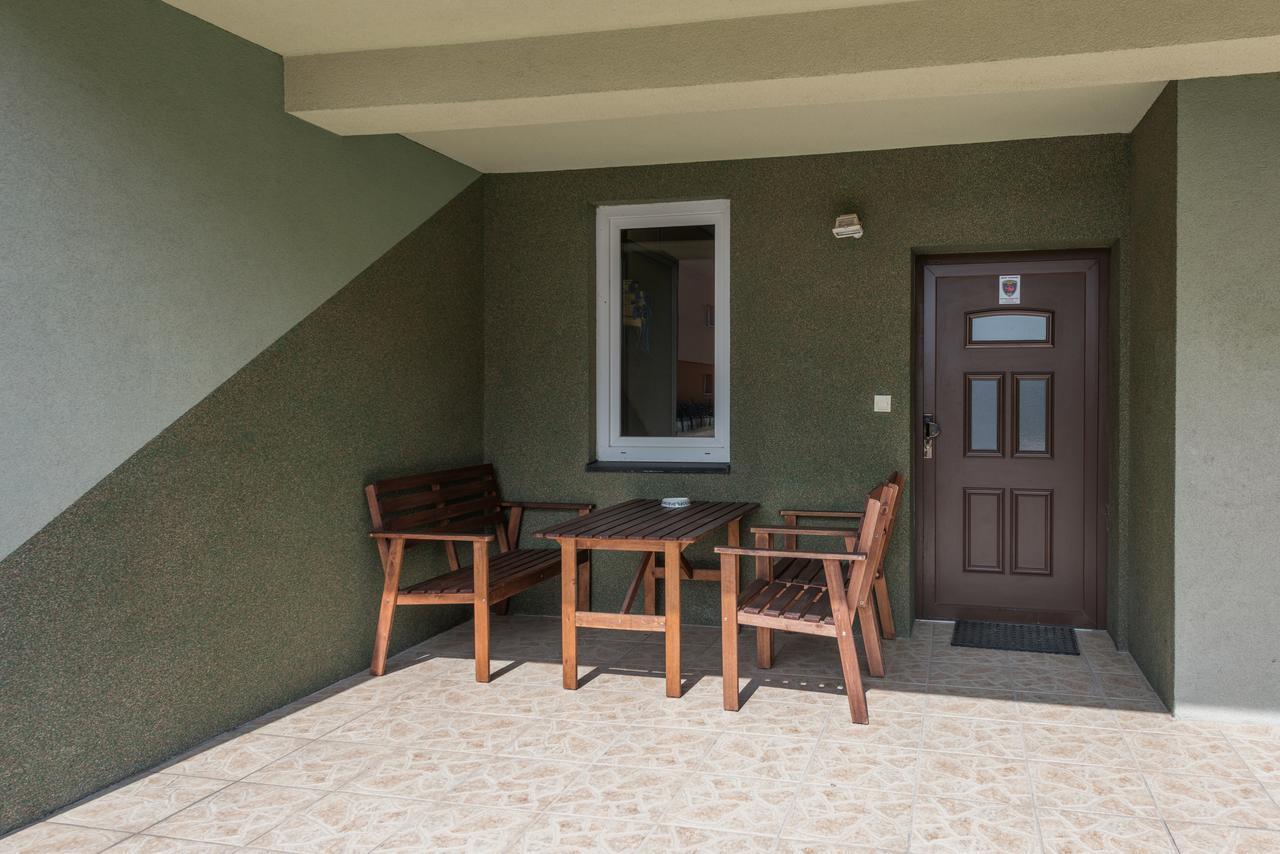 Dom Wakacyjny Sebastian Wladyslawowo Apartment Exterior foto